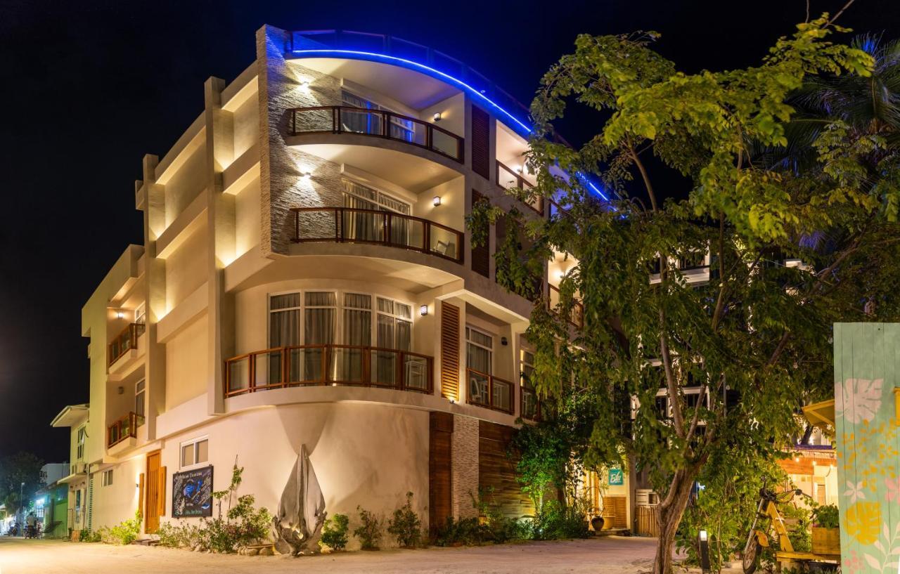 Velana Beach Hotel Maldives Маафуші Екстер'єр фото