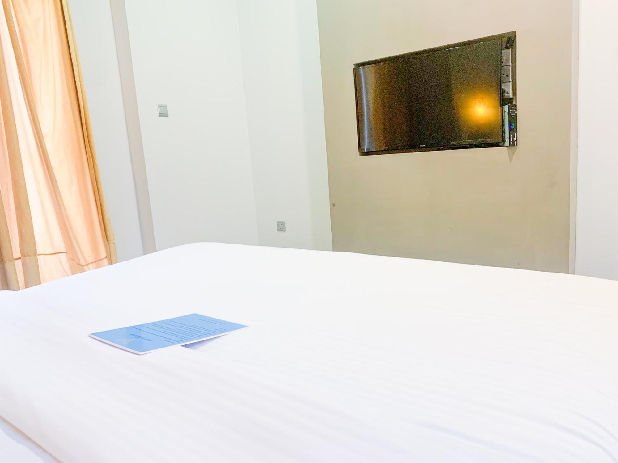 Velana Beach Hotel Maldives Маафуші Екстер'єр фото