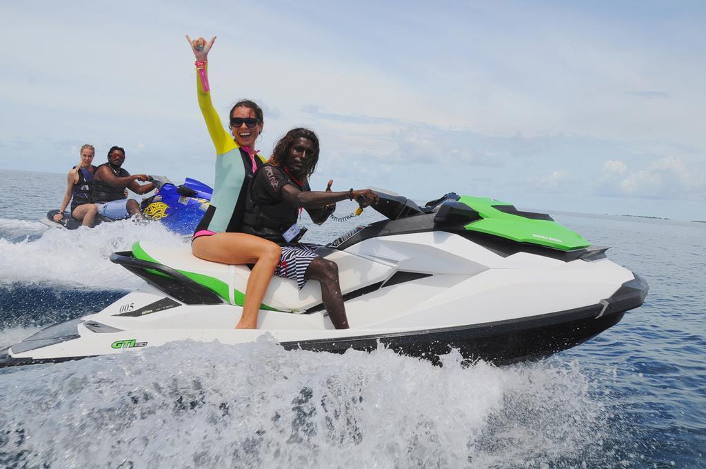 Velana Beach Hotel Maldives Маафуші Екстер'єр фото