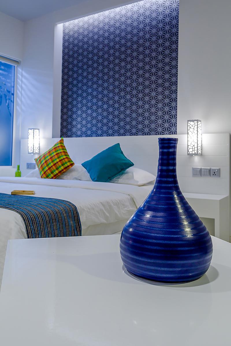Velana Beach Hotel Maldives Маафуші Екстер'єр фото